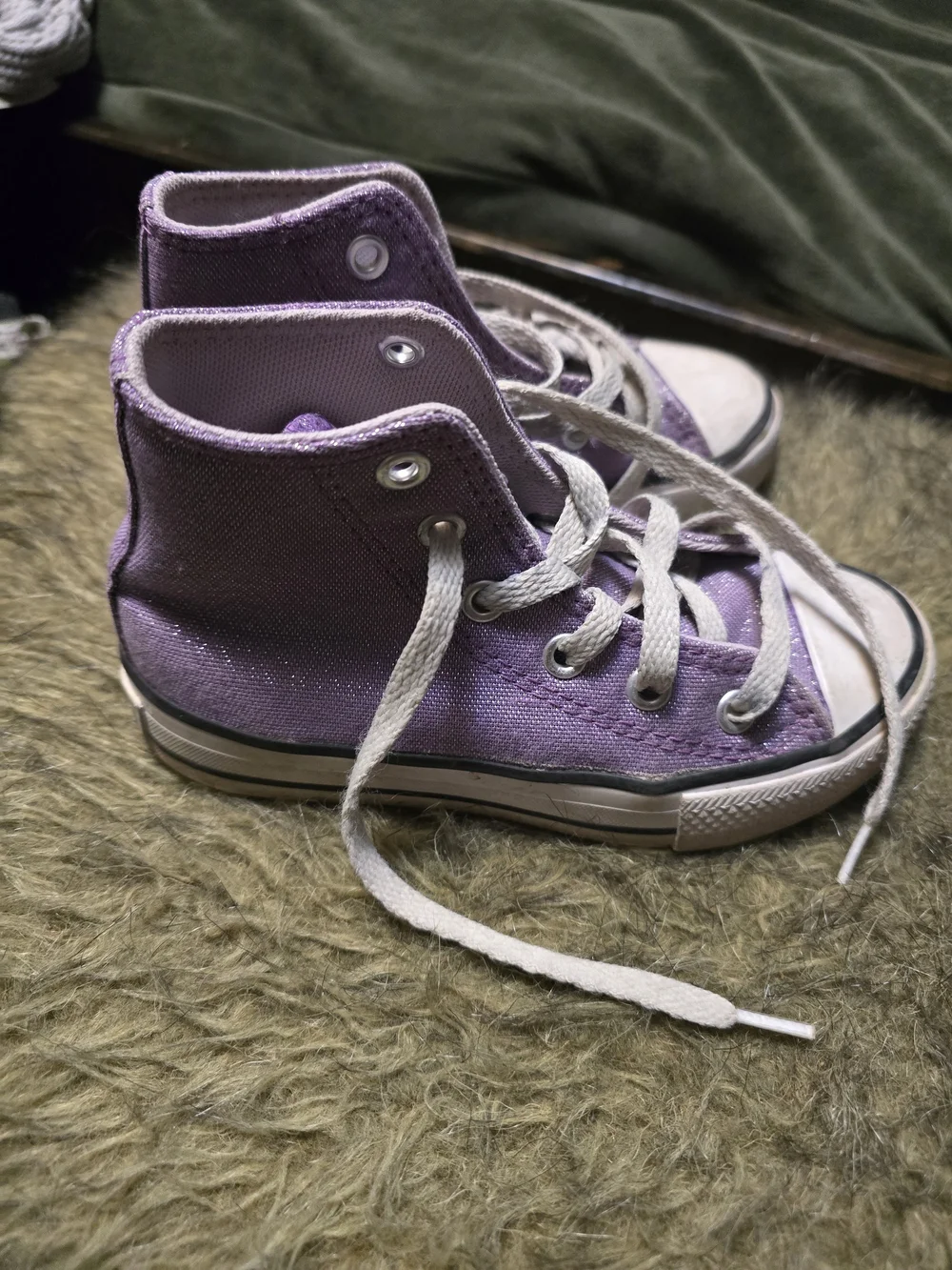 Kids' Lavender High-Top Canvas Sneakers with Glitter Star Patch